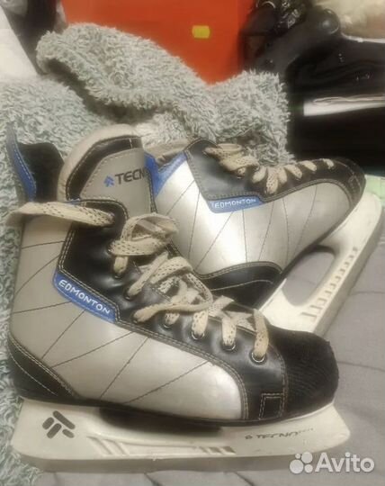 Коньки хоккейные 42 размер