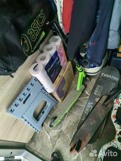 Самокат трюковой бу (Покоцаный с низу дека крашена