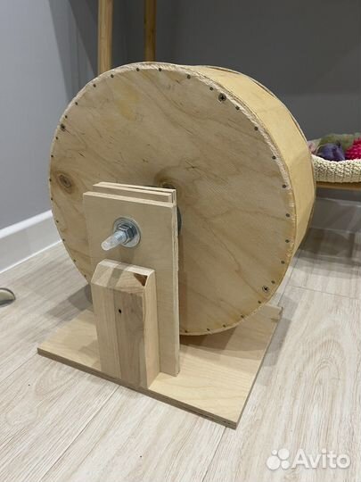 Колесо для грызунов. Диаметр 35 см