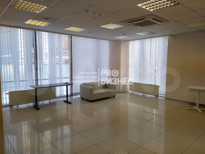 Свободного назначения, 71 м² свой санузел