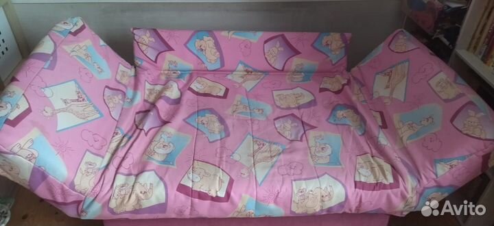 Диван для девочки, детский диван бу