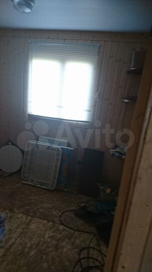 Дом 28 м² на участке 15 сот.