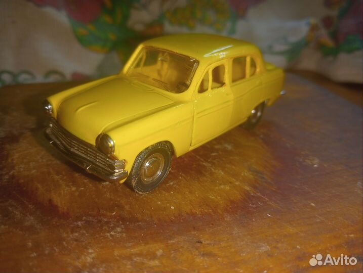 Москвич 403 модель 1/43