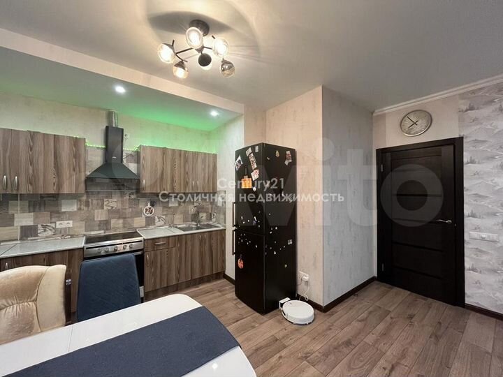 3-к. квартира, 73 м², 2/12 эт.