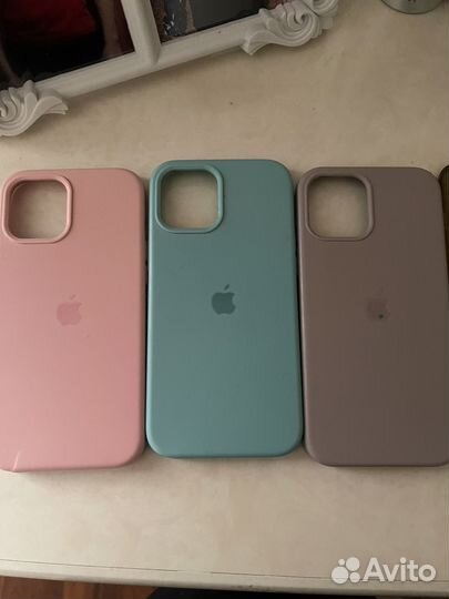 Чехлы на телефоны 