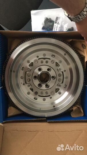 Маховик VW 03L105266AN / 03L105266DT / 2295000326