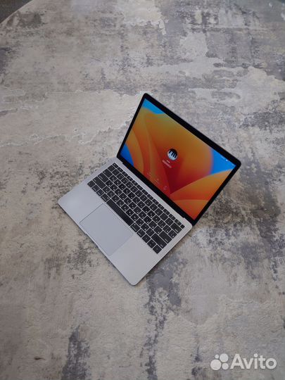 Apple MacBook Air 13 2018 16/256