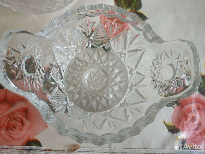 Хрустальная конфетница