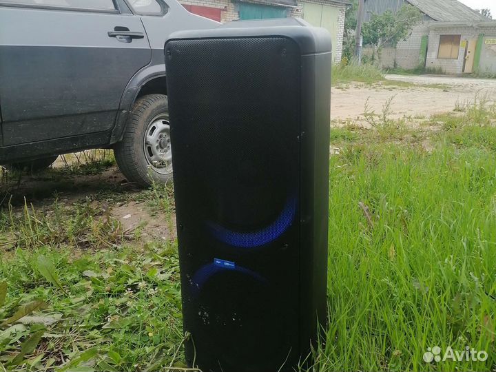 Блютуз колонка