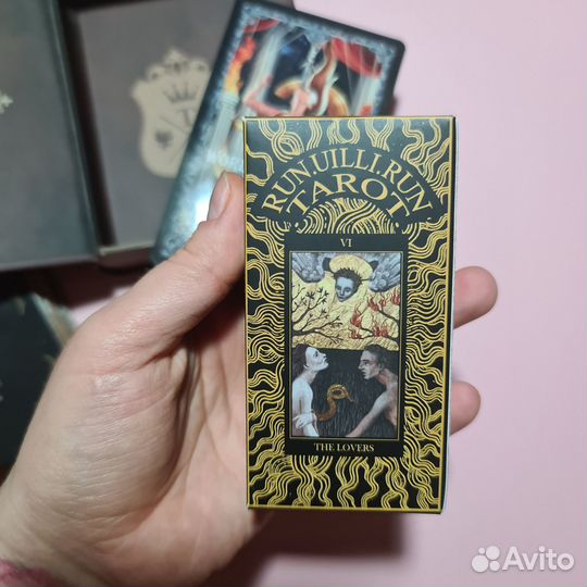 Slavic Legends Tarot и RUN.uilli.RUN