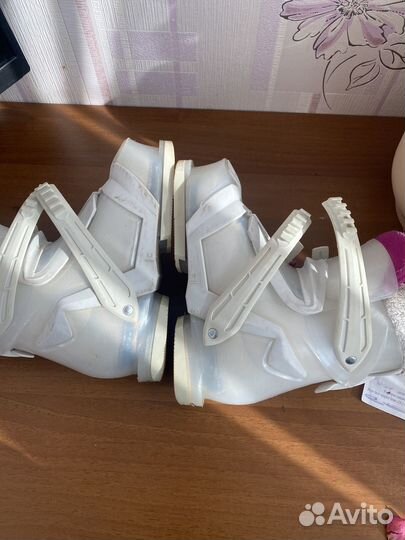 Горнолыжные ботинки детские