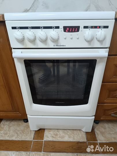 Плита электрическая стеклокерамика бу