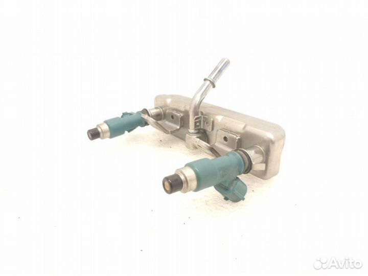 Топливная рейка (рампа) Subaru Impreza GP7 2.0