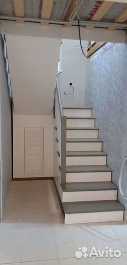 Лестница на металлокаркасе / изготовление лестниц