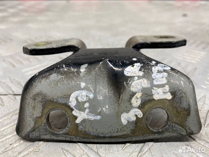 Б/У петля двери задний правый Hyundai Elantra XD