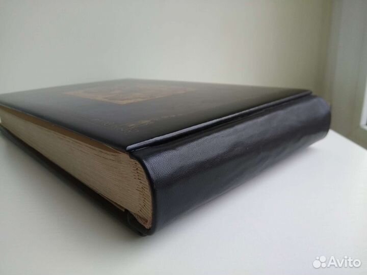 Старинный фотоальбом