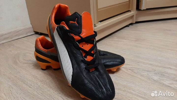 Футбольные бутсы