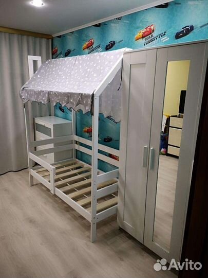 Детская кровать домик