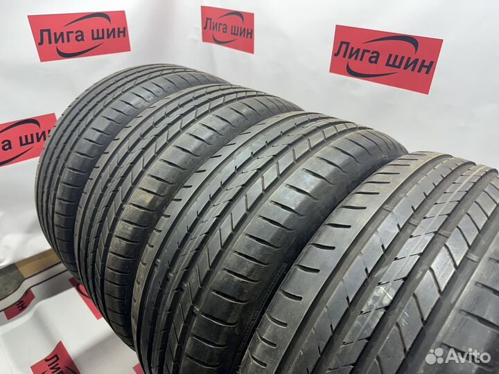 Goodyear EfficientGrip 235/45 R19