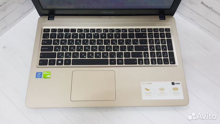 Игровой ноутбук Asus 2видеокарты/4Gb/SSD/ гарантия