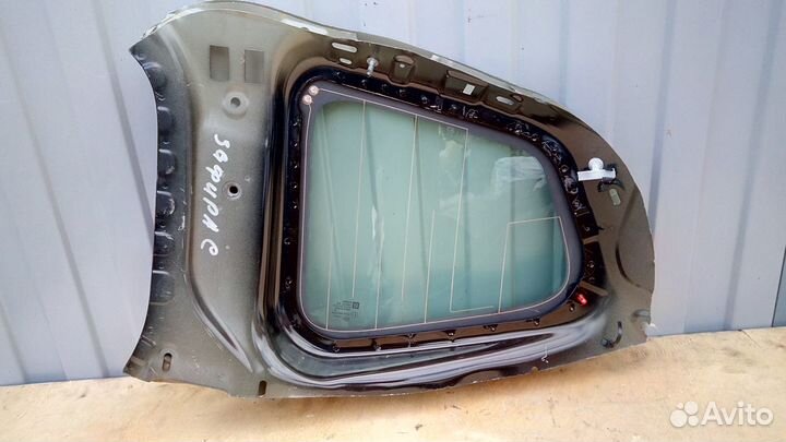 Стекло заднее правое глухое на Опель Зафира Ц