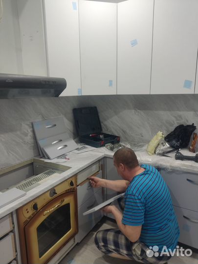 Кухонный гарнитур новый