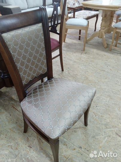 Стул сенатор