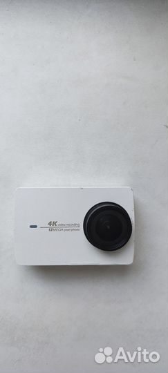 Экшн камера Xiaomi Yi 4k