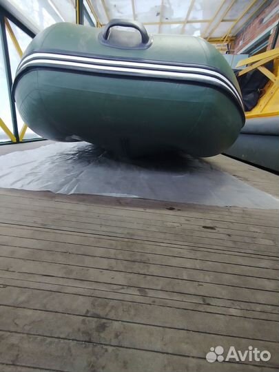 Лодка пвх Riviera 3200ск + отдам все докупки