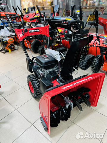 Снегоуборщик бензиновый Honda HSS569