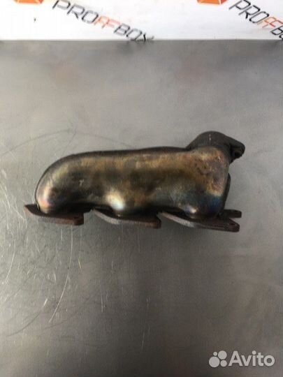 Коллектор выпускной правый Mercedes Slk R171 M272