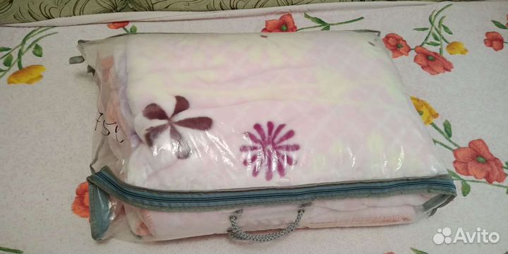 Плед новый 200/180