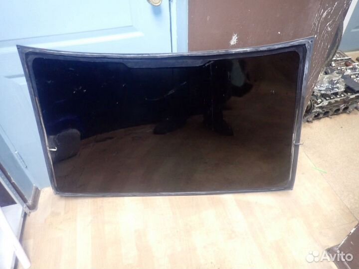 Стекло заднее для Ford Focus II 2008-2011