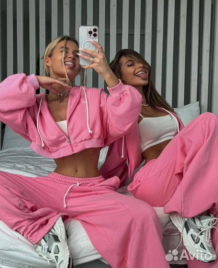 Спортивный костюм