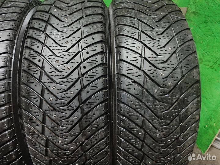 Yokohama Ice Guard IG65 215/65 R17 103T