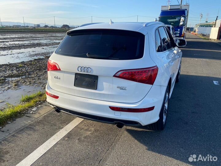 В разборе audi Q5 8R