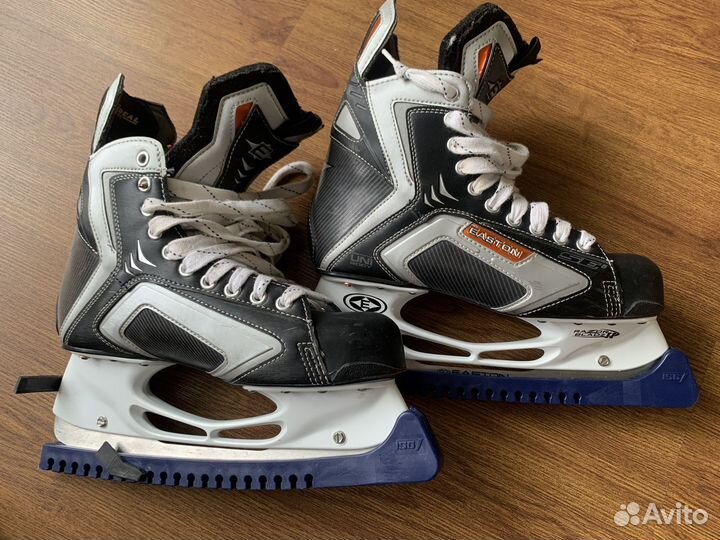 Коньки хоккейные 43 размер