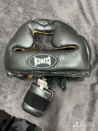 Боксерские перчатки
