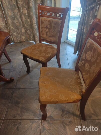 Стулья кухонные деревянные