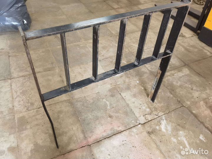 Рамка каретки погрузчика