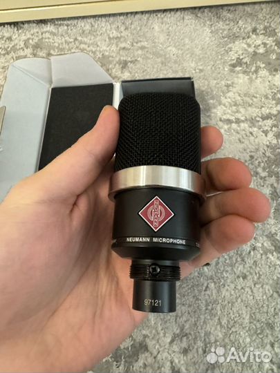 Студийный микрофон Neumann TLM 102 (Идеальный)