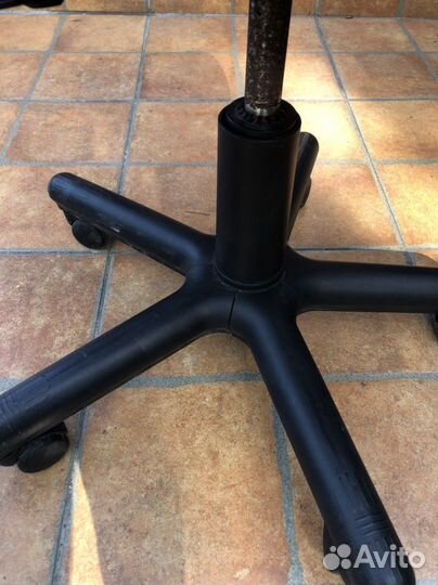 Компьютерное кресло