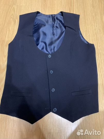 Жилетка для девочки школьная