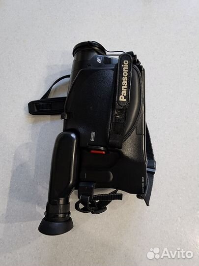 Видеокамера Panasonic NV-RX11EN VHS-C