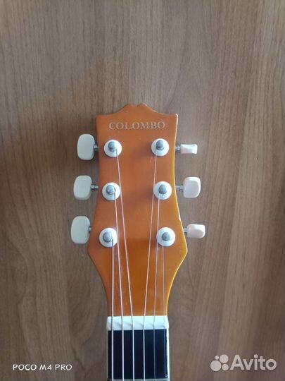 Акустическая гитара Colombo