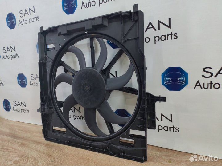 Вентилятор охлаждения радиатора Bmw X5 E70