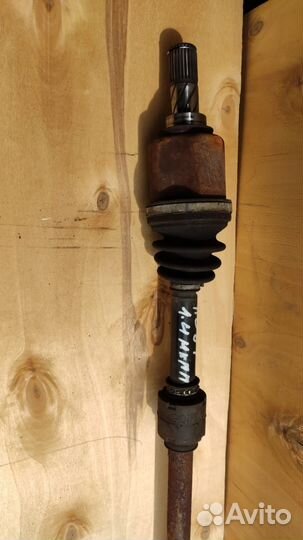 Привод правый Ниссан Ноут Nissan Note 1.4 МКПП