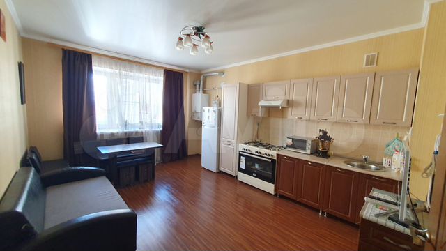 2-к. квартира, 72 м², 6/8 эт.
