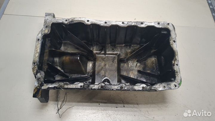 Поддон Mitsubishi Grandis, 2007