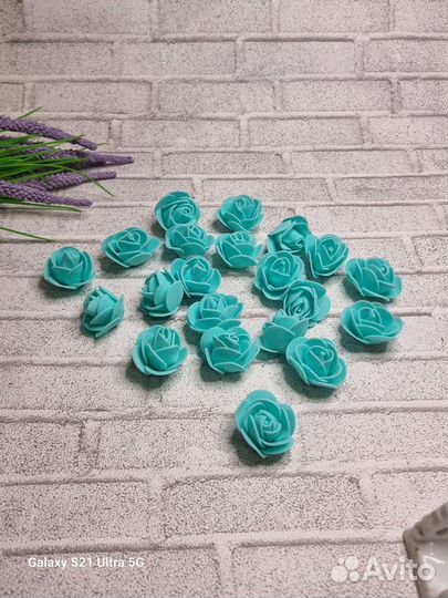 Розы из фоамирана